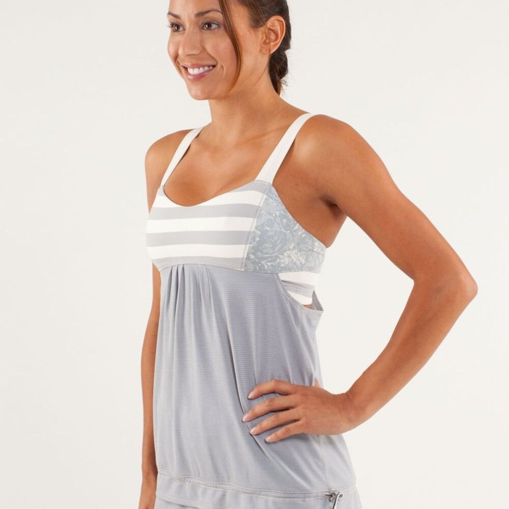 Lululemon Run: Back on Track Tank 12 Silver Slate Stripe Rose Herringbone Print